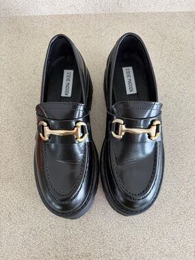 Steve Madden Chunky Black Leather Slip-On Loafers